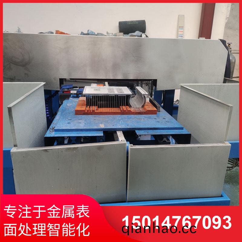 鋁材直紋(wen)拉絲機廠傢