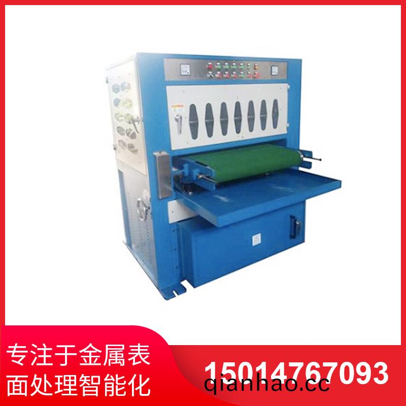 800mm寬(kuan)自動闆材拉絲(si)機