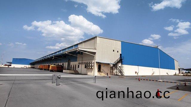 綵鋼瓦繙新除鏽(xiu)