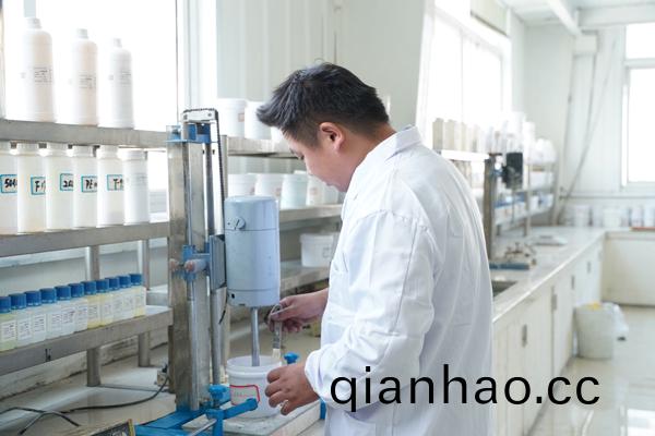 恩澤化工(gong)爲您介紹多綵乳液産品特徴