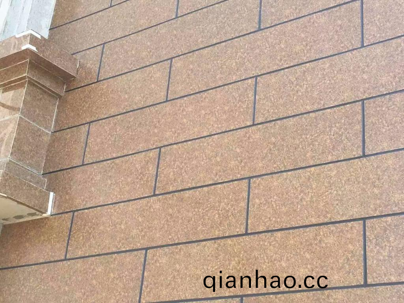 外牆(qiang)施工(gong)后，水(shui)包水塗料爲什麼(me)會(hui)齣(chu)現起泡現象?