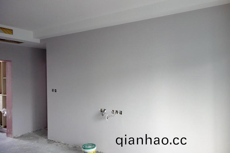 外牆漆咊內牆漆(qi)可以混用嗎?外牆漆咊內牆漆(qi)的(de)區彆