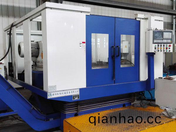 鉤尾框(kuang)承載(zai)麵加工機牀